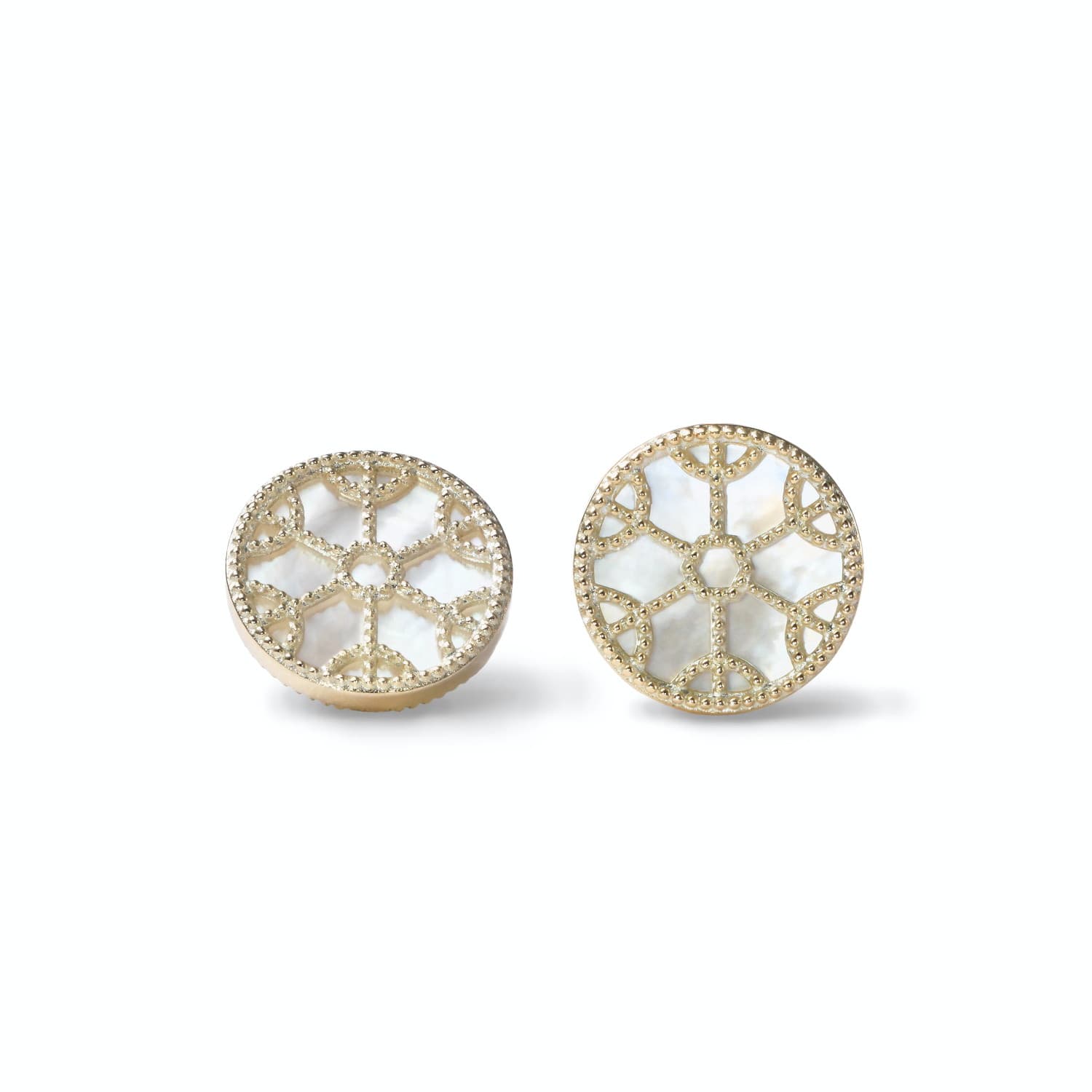 ピアス(白蝶貝/K10YG)44,000円 ピアス(白蝶貝/K10YG)44,000円